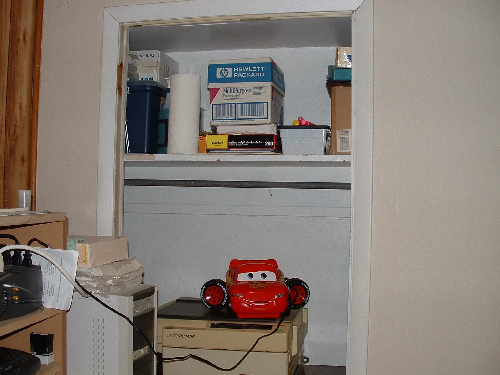 2007-11-07_upper_shelf.jpg, 728 KB